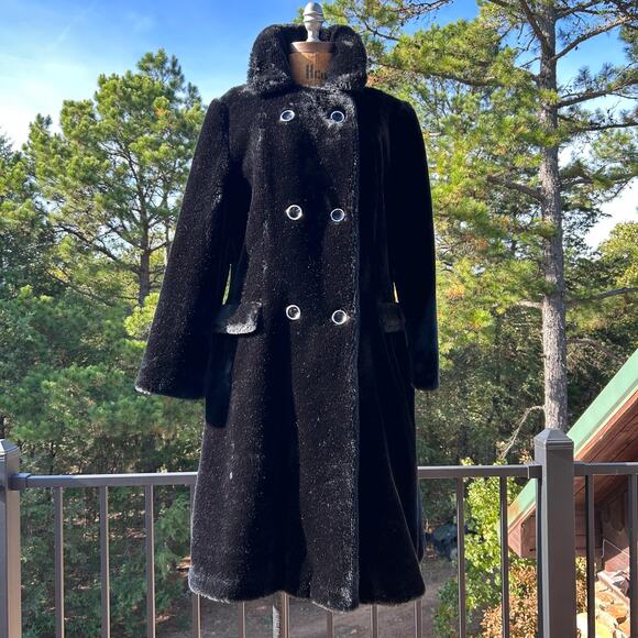 Vintage 70s Black Plush Faux Fur Belted Backside Midi Length Teddy Bear Coat - Picture 2 of 10